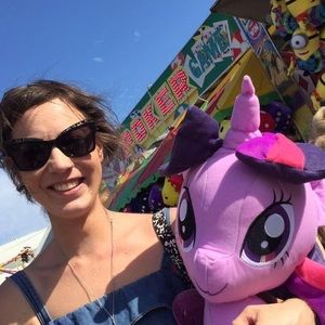 Meet your Posher, Mimi